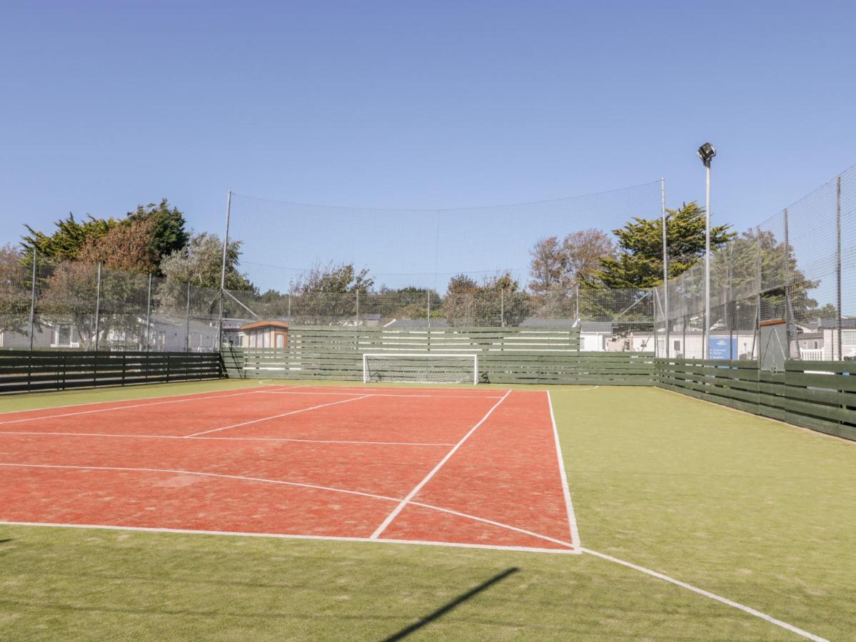 לימינגטון 16 Amber Wood Lodge מראה חיצוני תמונה